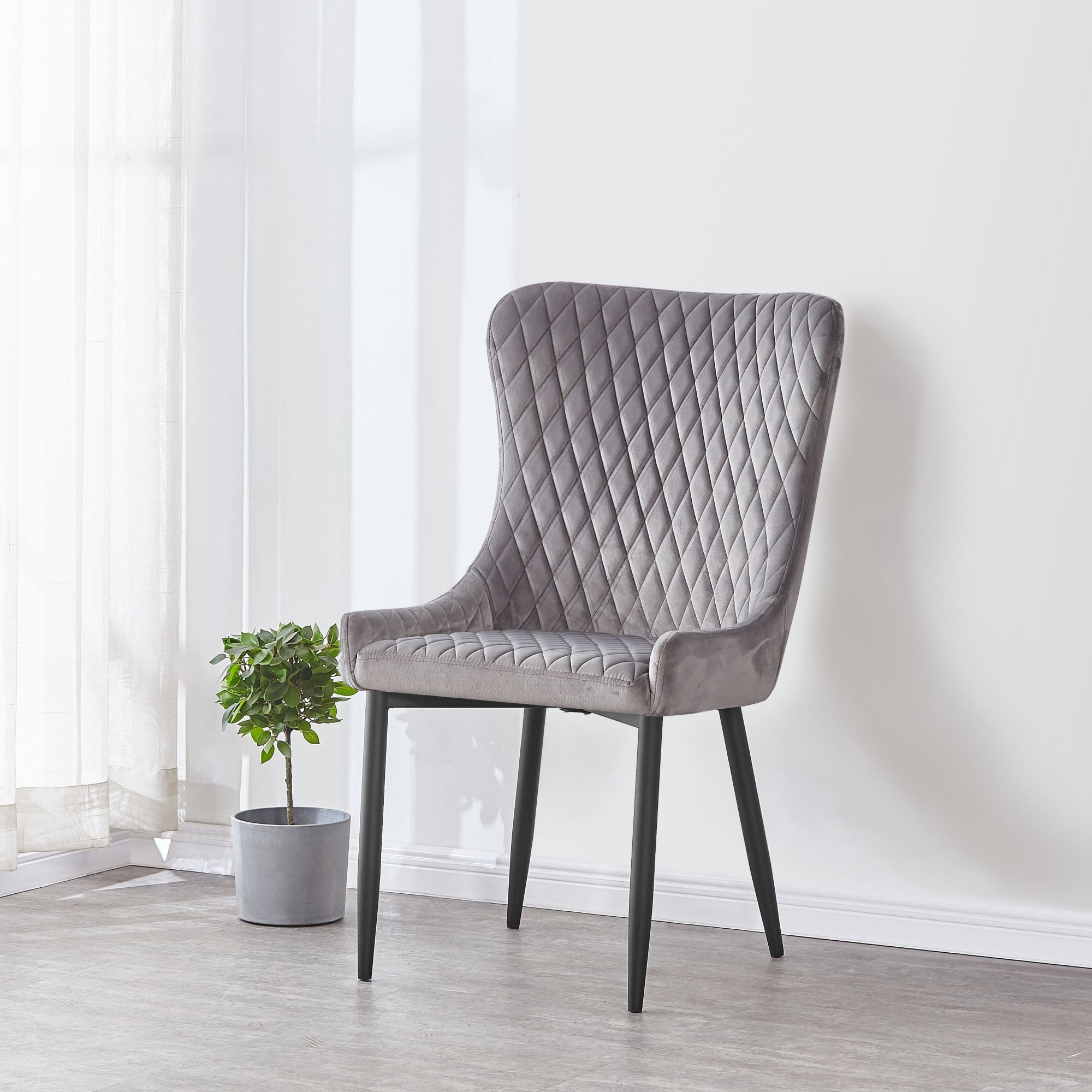 Barclay LUX velvet chair