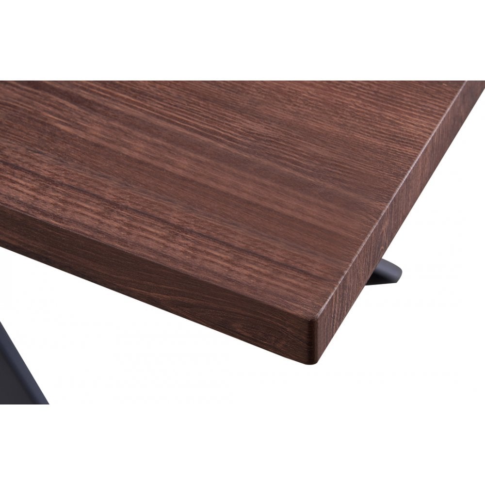 Duke LUX Dining Table