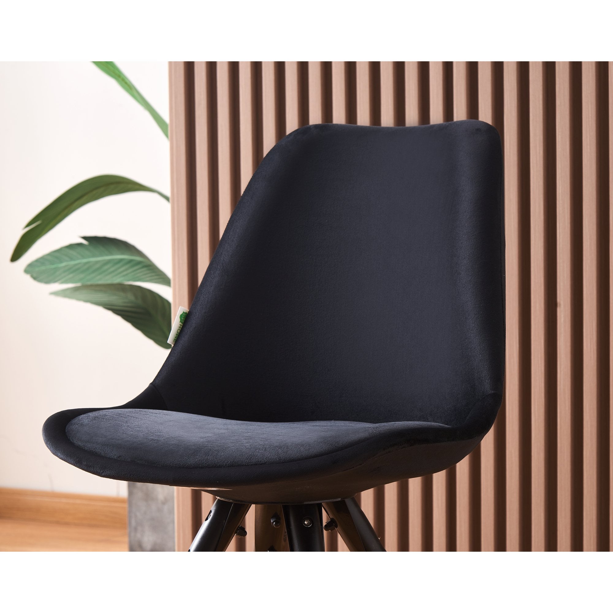 Sofia Velvet Dining Chair with Metal Legs - Retro Scandinavian Style