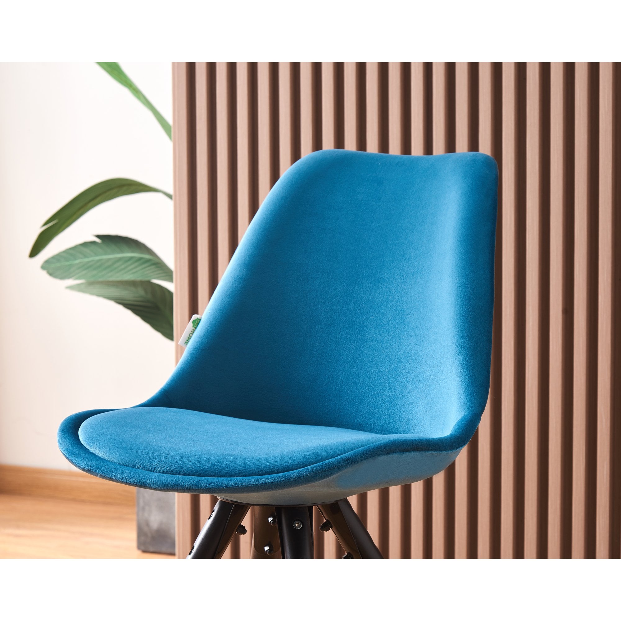 Sofia Velvet Dining Chair with Metal Legs - Retro Scandinavian Style