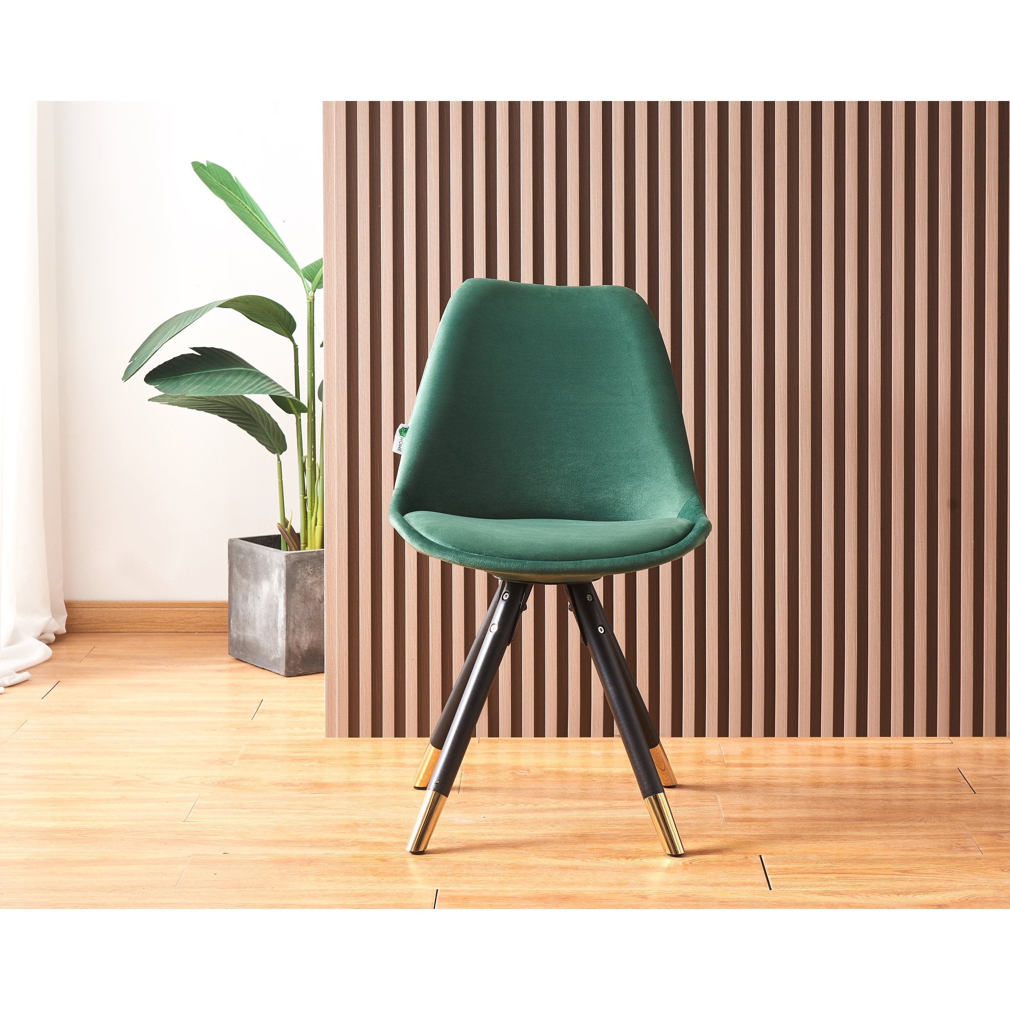 Sofia Velvet Dining Chair with Metal Legs - Retro Scandinavian Style