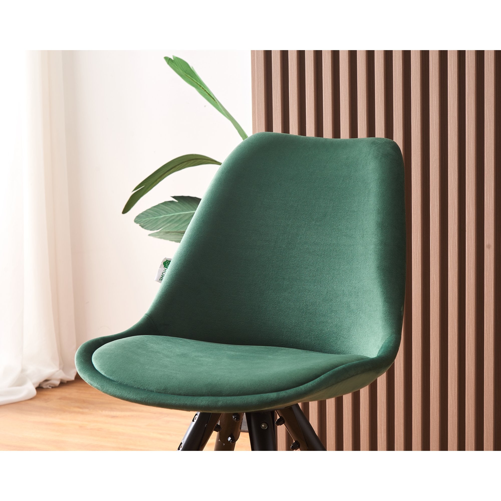 Sofia Velvet Dining Chair with Metal Legs - Retro Scandinavian Style