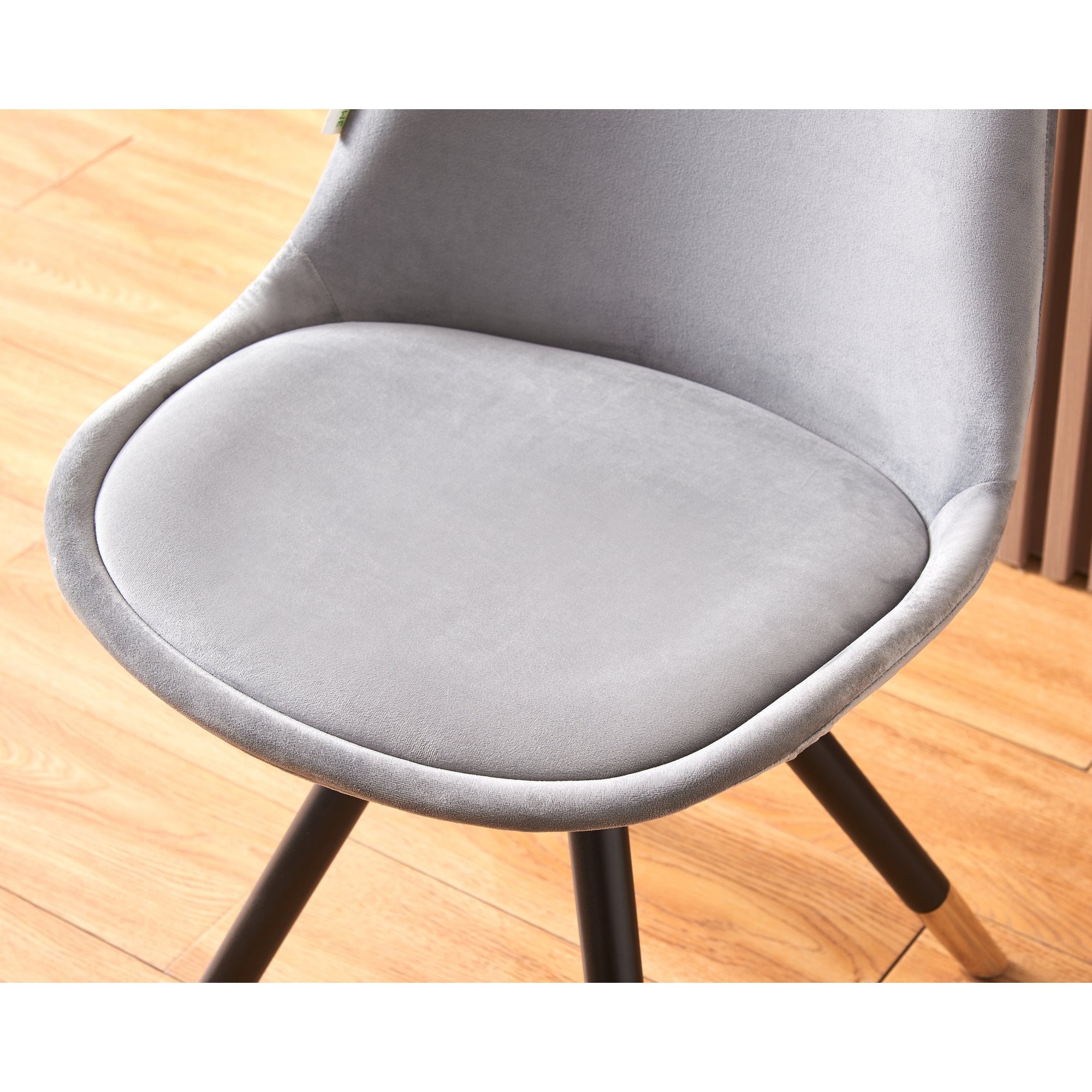 Sofia Velvet Dining Chair with Metal Legs - Retro Scandinavian Style