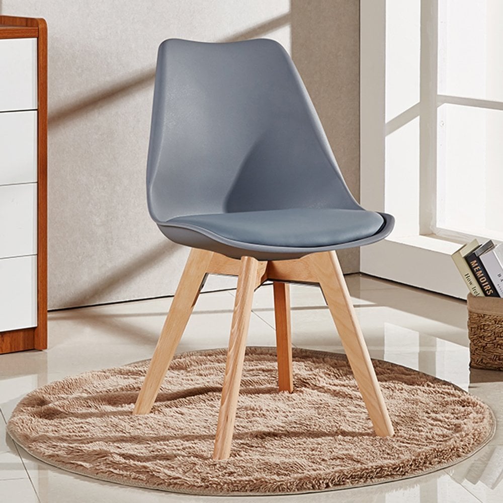 Jamie Lorenzo dining Chair
