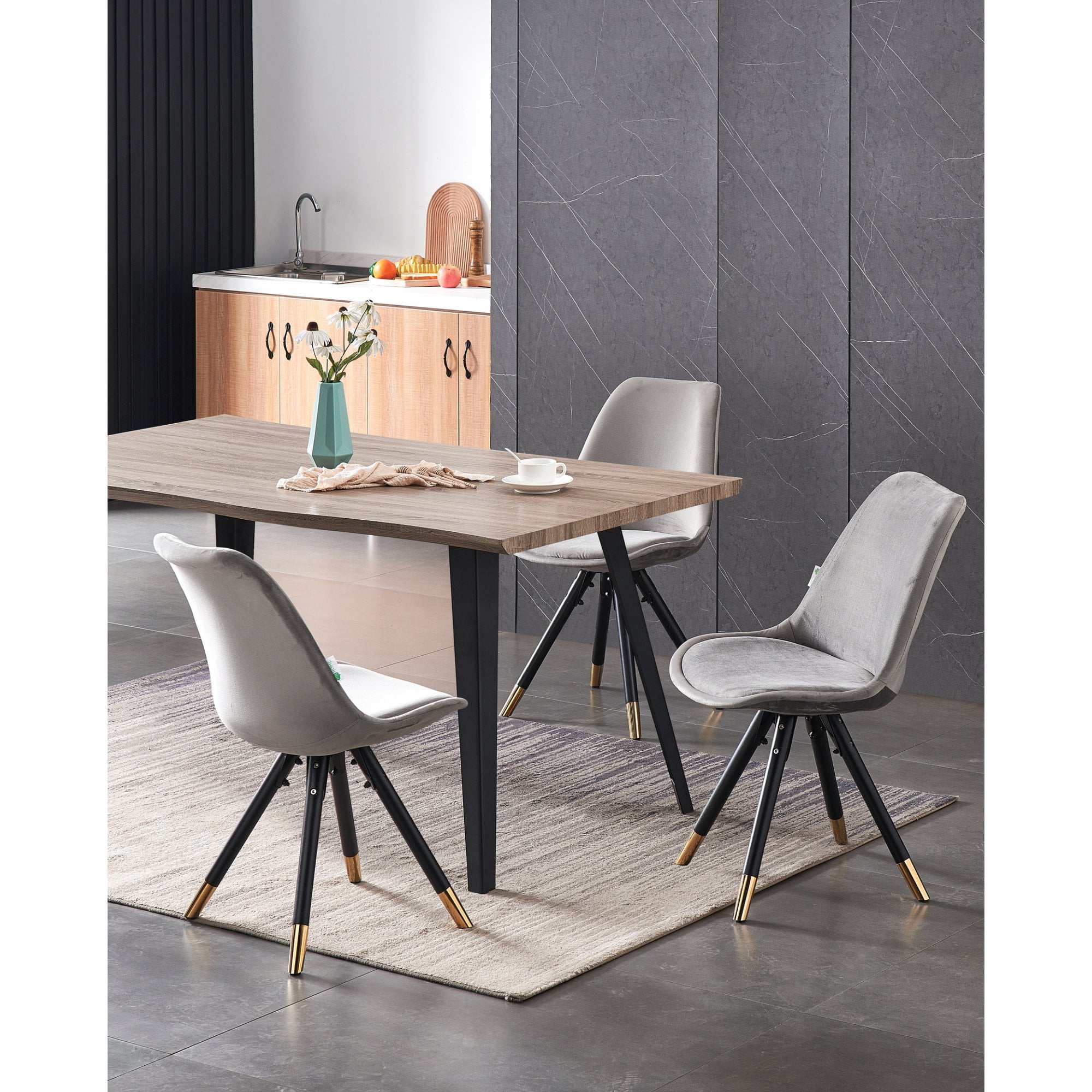 Sofia Rocco Dining Set